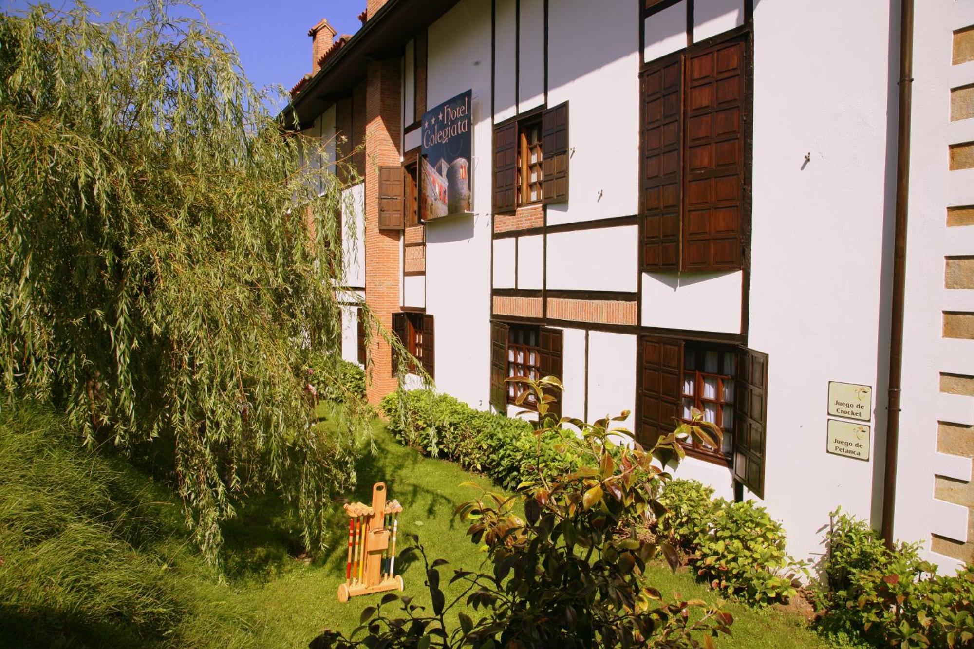 Hotel Colegiata Santillana del Mar Exterior photo